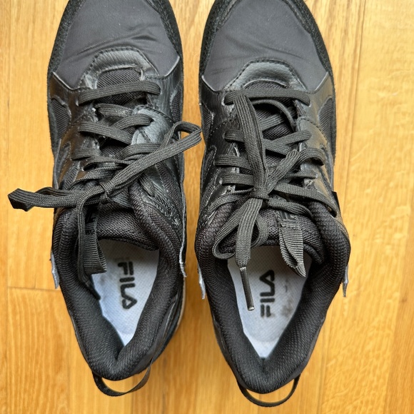 Fila Leather Sneakers Sandenal Orbit Black Size 9 Great Condition - Picture 3 of 15